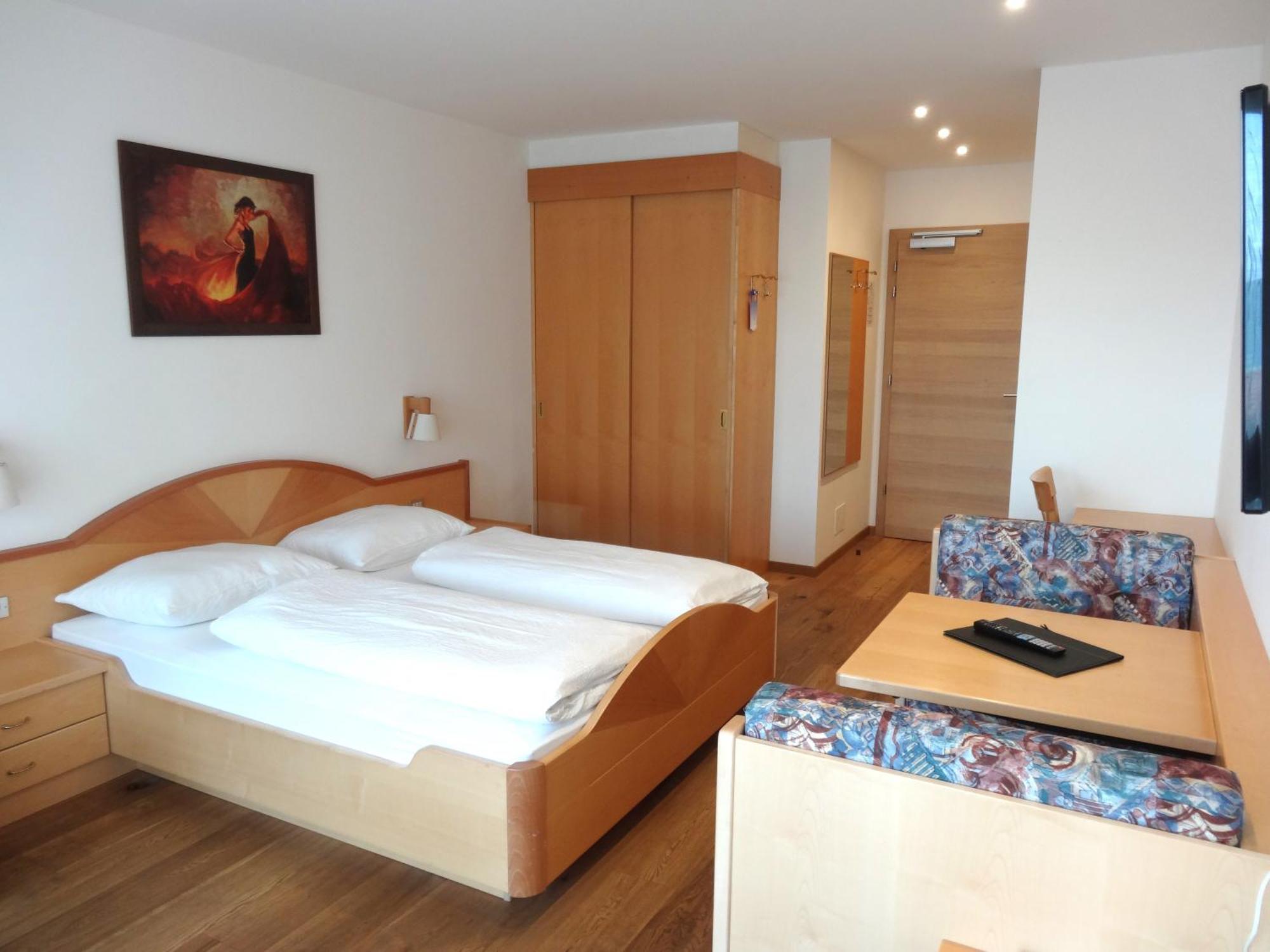 Hotel Gasthof Kircher Fie allo Sciliar Bagian luar foto