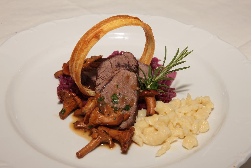 Hotel Gasthof Kircher Fie allo Sciliar Bagian luar foto