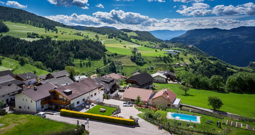 Hotel Gasthof Kircher Fie allo Sciliar Bagian luar foto