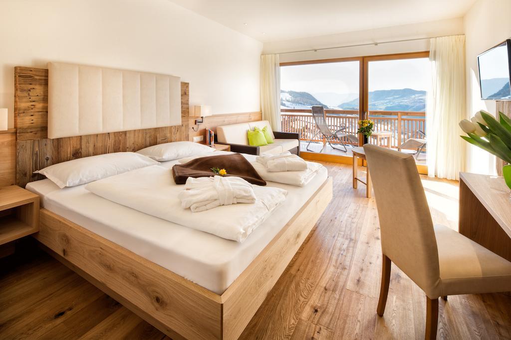 Hotel Gasthof Kircher Fie allo Sciliar Ruang foto