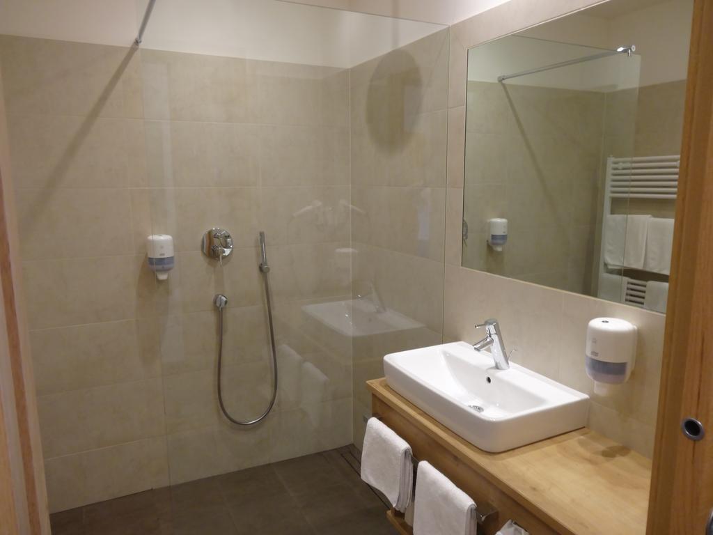 Hotel Gasthof Kircher Fie allo Sciliar Bagian luar foto